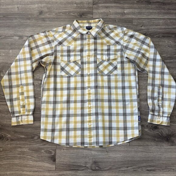 Patagonia Shirt Mens M Yellow Black Plaid Organic Cotton Button Down Outdoor Eco - Picture 1 of 15